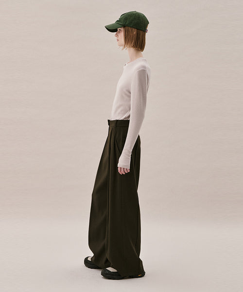 AHWE ITALIAN WOOL BLEND TUCKED PANTS - Dark Kaki